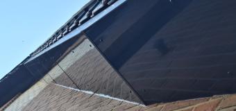 Dachüberstand verkleiden mit Alu Verbundplatten – modern, langlebig und einfach montiert