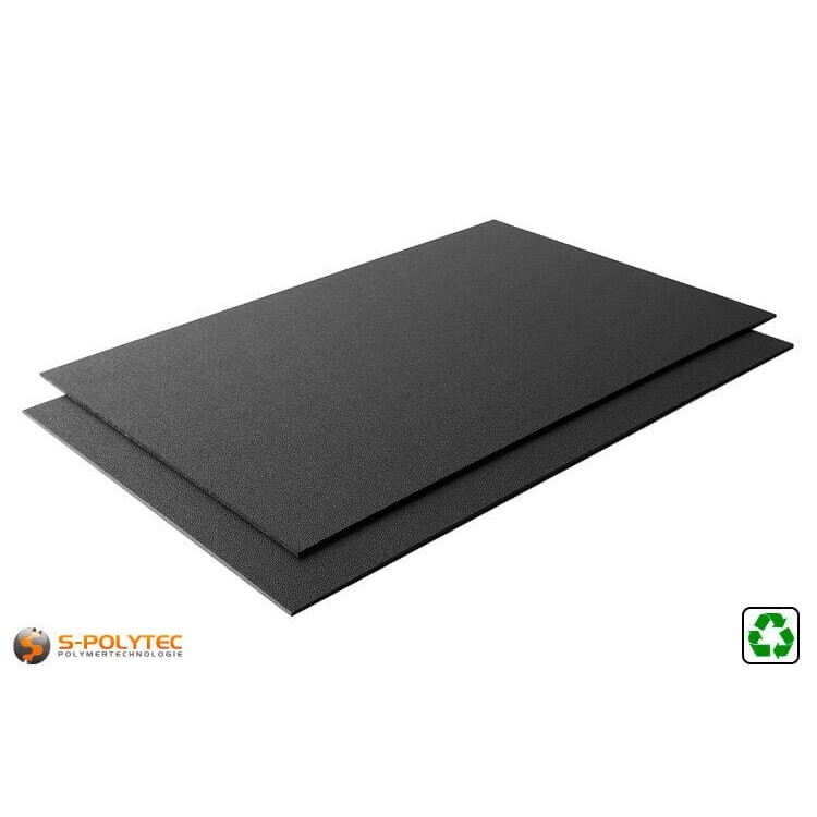 Schwarze HDPE Platte aus 100% Recyclingmaterial im Standardformat 2x1 Meter