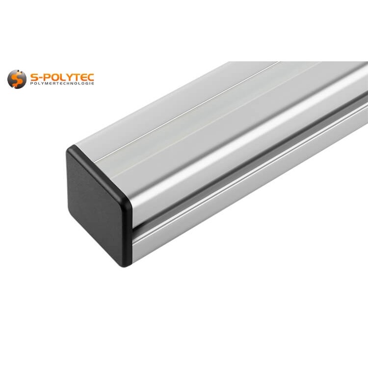 Kunststoffleisten zum Abdecken der Nuten von Konstruktionsprofilen schützen vor Staub 