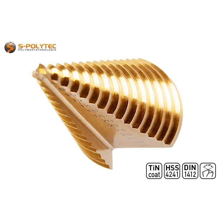 Die Stufenbohrer weist eine geschliffene Zentrierspitze auf und ermöglicht eine einfache und präzise Zentrierung