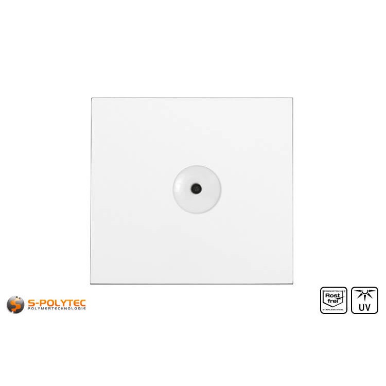 Weiße Fassadenniete montiert auf weißer HPL Platte