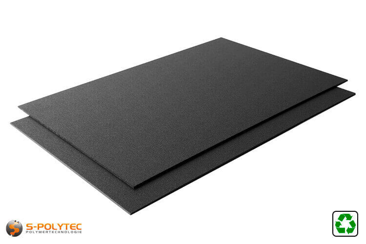 Schwarze HDPE Platte aus 100% Recyclingmaterial im Standardformat 2x1 Meter