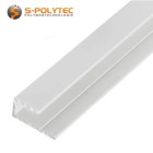 Die weißen U-Profile aus massivem Aluminium sind je nach Ausführung als Abschluss von Platten mit 3mm, 6mm oder 8mm Stärke geeignet