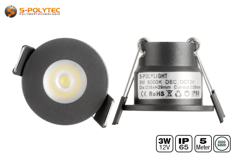 Die Schraubverbindung des Anschlusskabels zum LED-Strahler ist abgedichtet und daher staub- und wasserdicht 