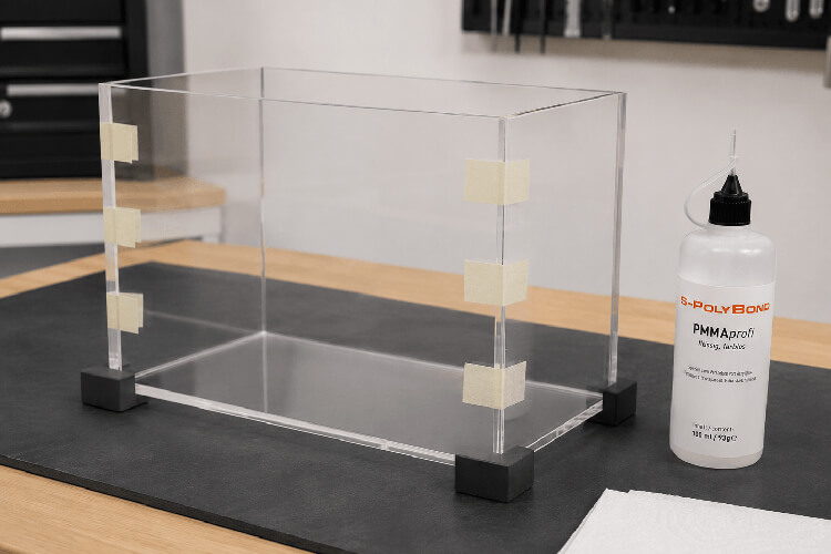 Verkleben von Acrylglasplatten im Kaltschweißverfahren ist absolut wasserdicht